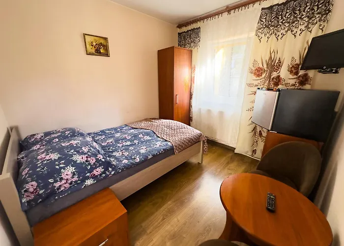 Casa de hóspedes Goscinne U Haliny *